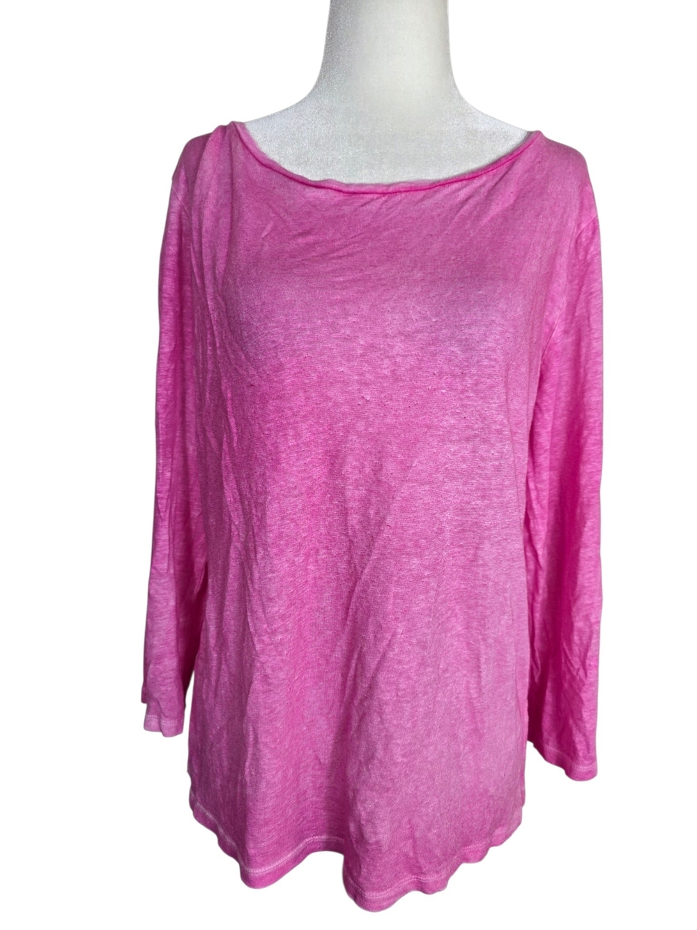 Majestic Filature Linen Relaxed Boatneck Long-Sleeve Top in Pink